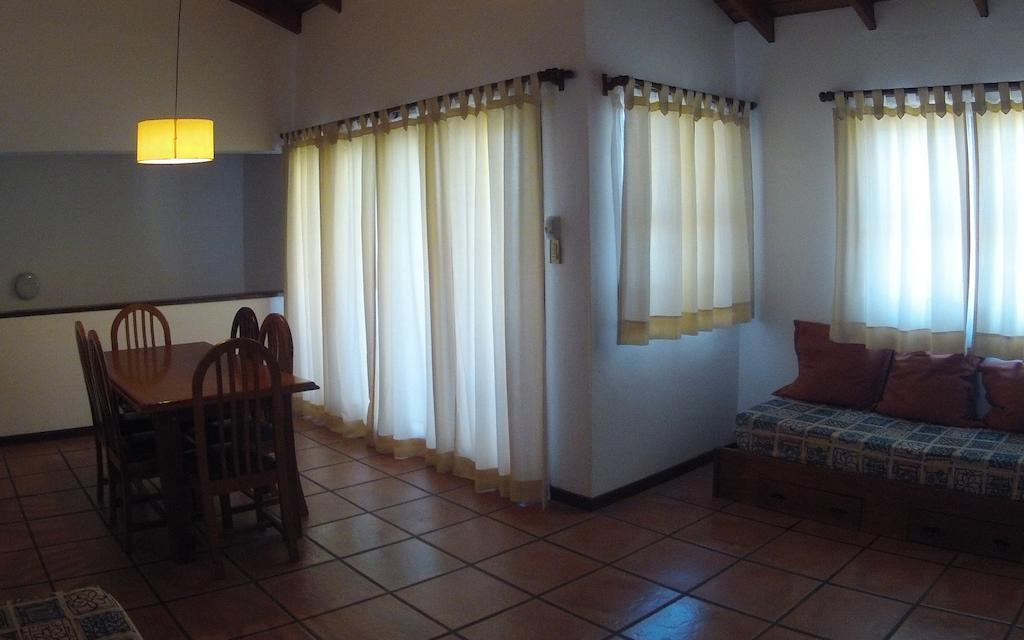 Las Ardillas Cabanas Y Suites La Falda Bilik gambar