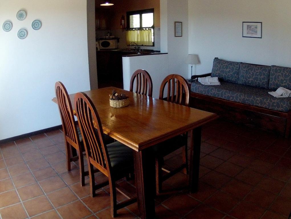 Las Ardillas Cabanas Y Suites La Falda Bilik gambar