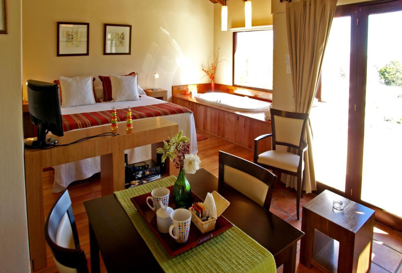 Las Ardillas Cabanas Y Suites La Falda Luaran gambar
